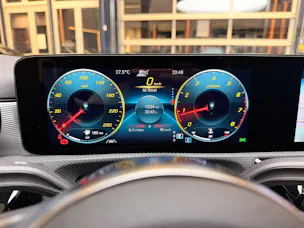 MERCEDES-BENZ A-Klasse V177 Limousine A 200 AMG Line