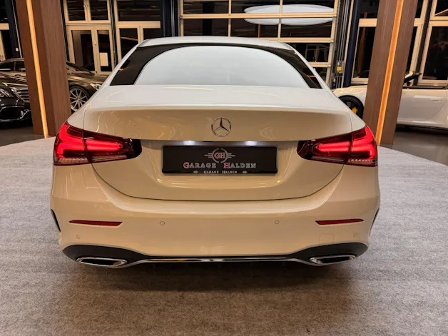 MERCEDES-BENZ A-Klasse V177 Limousine A 200 AMG Line