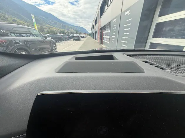 BMW X1 23i xDrive (CH)