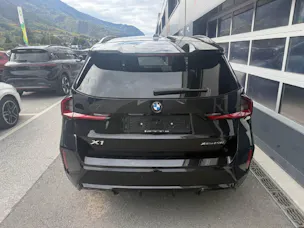 BMW X1 23i xDrive (CH)