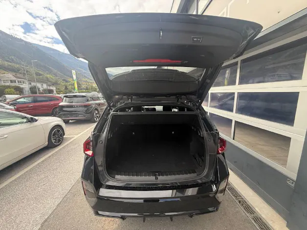 BMW X1 23i xDrive (CH)