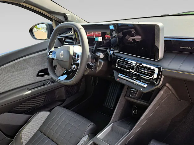 RENAULT R4 E-Tech Comfort Range plein sud iconic