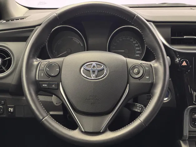 Toyota Auris Touring Sports 1.8 HSD Trend