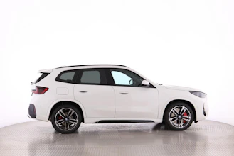 https://vehicle.imgix.net/4517652/8ea075da-6e6a-4935-abf5-1cc4e36810f3.jpg