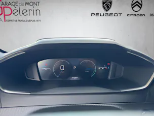 PEUGEOT 208 1.2 Hybrid 110 Envy