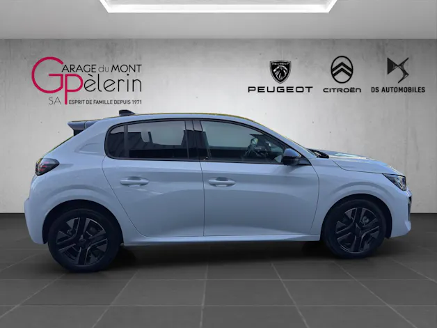 PEUGEOT 208 1.2 Hybrid 110 Envy