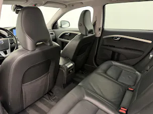 VOLVO V70 2.4 D5 Summum AWD