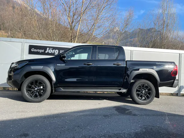 Toyota Hilux Double Cab.-Pick-up 2.8 D-4D MHEV 204 Invincible