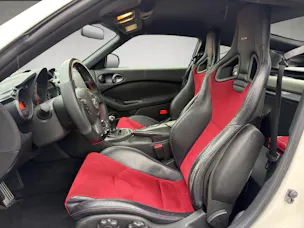 NISSAN 370 Z Coupé 3.7 V6 24V Nismo