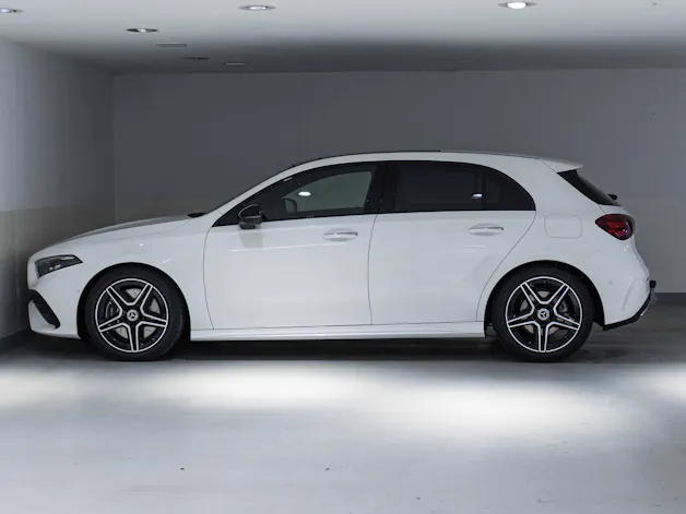 MERCEDES-BENZ A 250 4MATIC