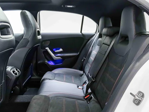 MERCEDES-BENZ A 250 4MATIC
