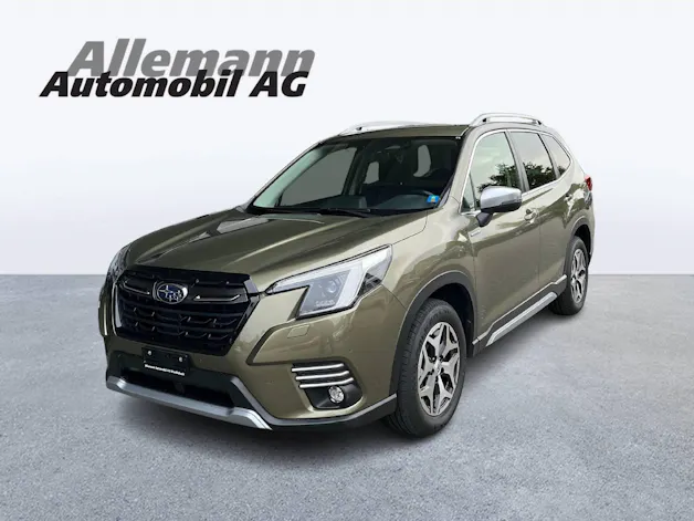 Subaru Forester Station 2.0i e-Boxer Swiss Plus