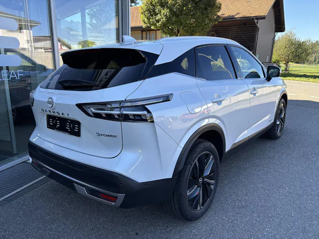 NISSAN Qashqai 1.5 VC-T Tekna