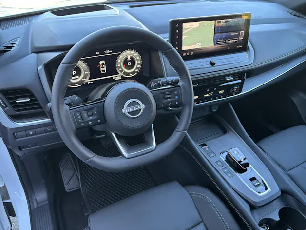 NISSAN Qashqai 1.5 VC-T Tekna