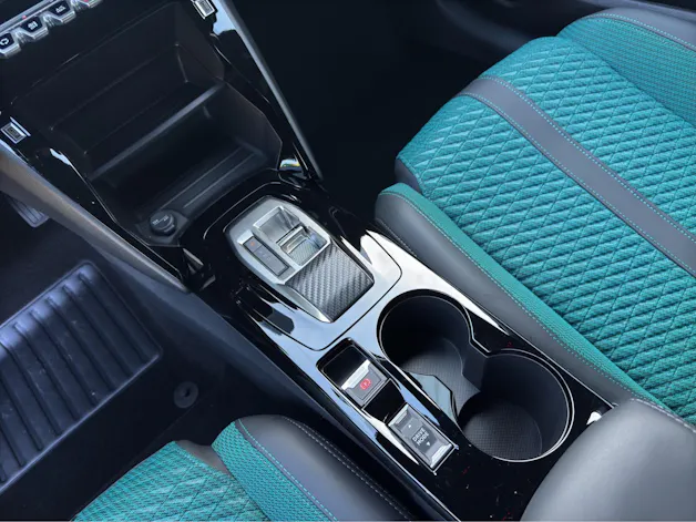 PEUGEOT 208 1.2 Hybrid 110 Envy