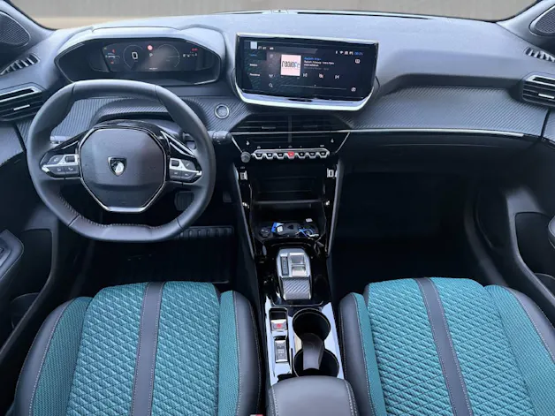 PEUGEOT 208 Hybrid 110 e-DCS6 Envy