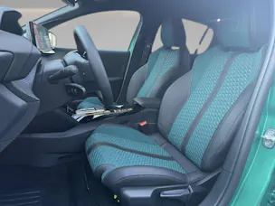PEUGEOT 208 Hybrid 110 e-DCS6 Envy