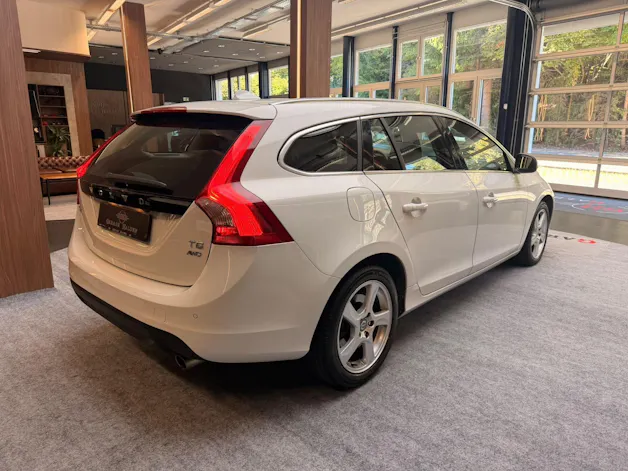 VOLVO V60 3.0 T6 Summum AWD