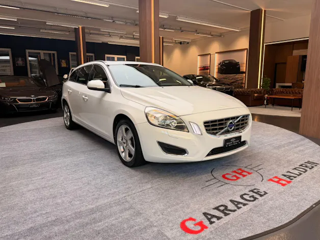 VOLVO V60 3.0 T6 Summum AWD