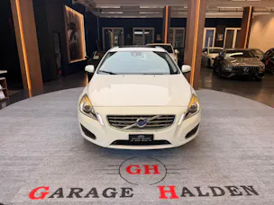 VOLVO V60 3.0 T6 Summum AWD