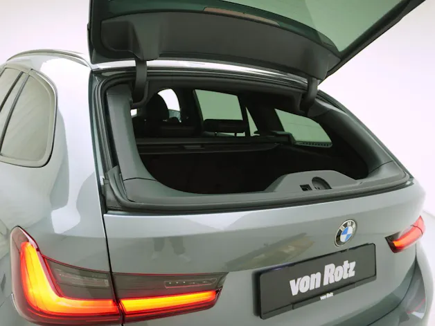 BMW 3er 320d xDrive Touring M Sport