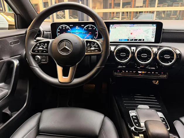 MERCEDES-BENZ A-Klasse W177 A 180 d Progressive