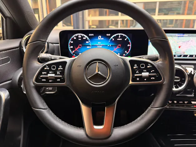 MERCEDES-BENZ A-Klasse W177 A 180 d Progressive