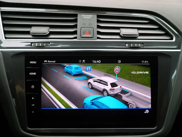 VW Tiguan Allspace 2.0 TDI DSG R-Line 4Motion