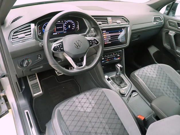 VW Tiguan Allspace 2.0 TDI DSG R-Line 4Motion