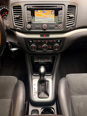 VW Sharan 2.0 TDI BlueMTA Highl. DSG