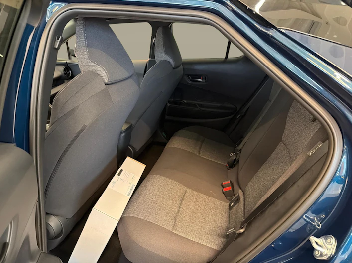 image du véhicule TOYOTA C-HR