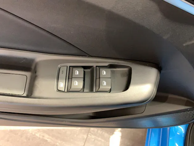 MG 3 1.5 Hybrid Luxury
