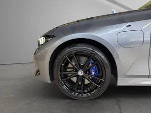 BMW 3er Touring 330e xDrive M-SportPaket Pro