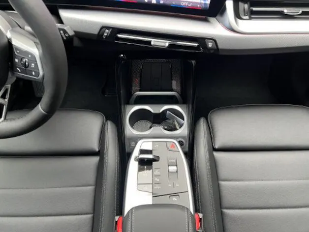 BMW X1 U11 23d xDrive paddles