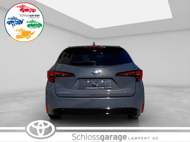 Toyota Corolla Touring Sports 2.0 HSD Swiss Edition