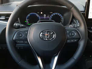 Toyota Corolla Touring Sports 2.0 HSD Swiss Edition