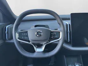 VOLVO EX30 P8 Ultra AWD