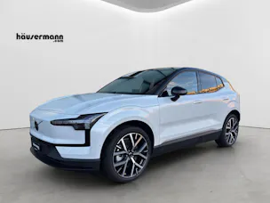 VOLVO EX30 P8 Ultra AWD