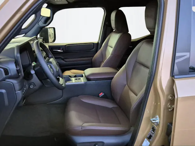 Toyota Land Cruiser 2.8 D 48V 230 Rebel