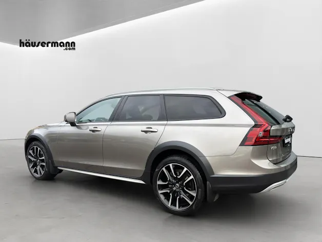 VOLVO V90 Cross Country 2.0 D5 AWD
