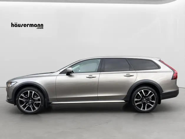 VOLVO V90 Cross Country 2.0 D5 AWD