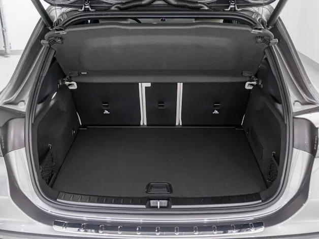 MERCEDES-BENZ GLA 220 d 4MATIC Swiss Star