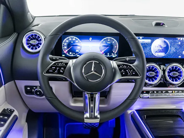 MERCEDES-BENZ GLA 220 d 4MATIC Swiss Star