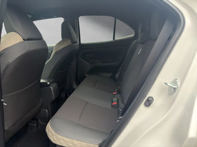 Toyota Yaris Cross 1.5 VVT-i HSD Premium AWD-i
