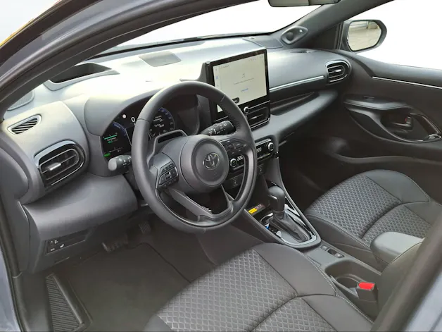Toyota Yaris 1.5 VVT-i HSD Premium