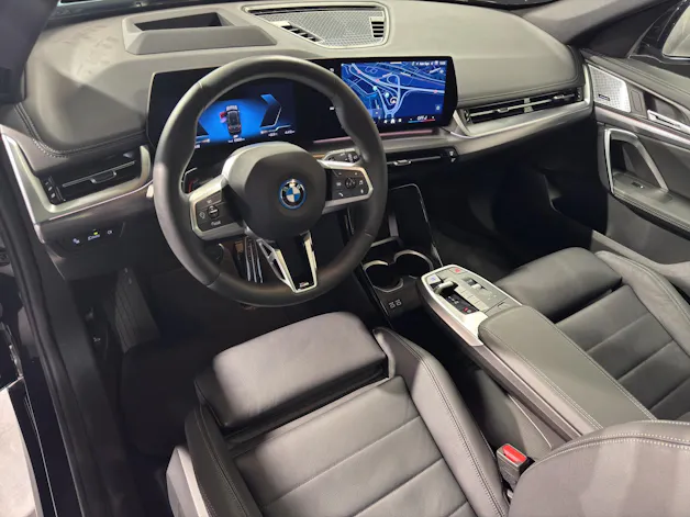 BMW iX1 30 xDrive M Sport