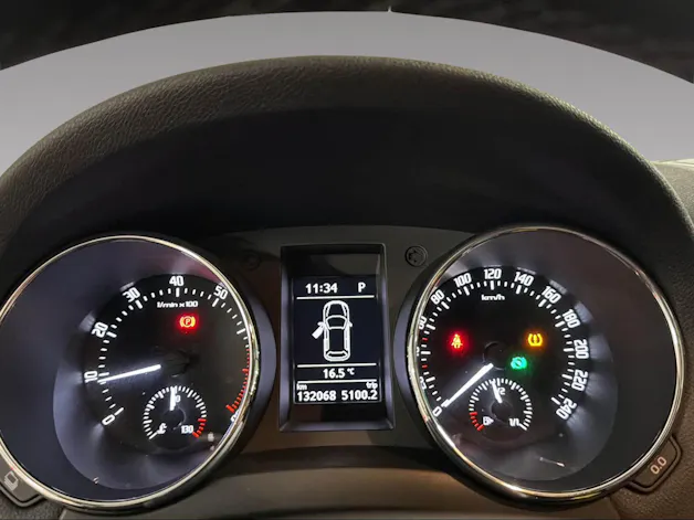 SKODA Yeti Outdoor 1.8 TSI Elegance 4x4 DSG