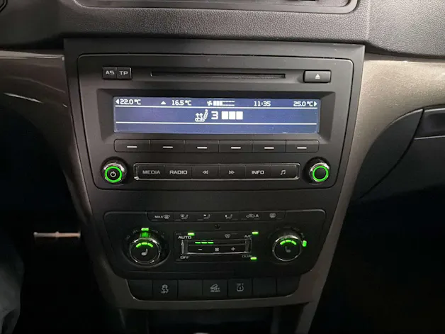 SKODA Yeti Outdoor 1.8 TSI Elegance 4x4 DSG