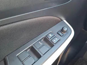 Suzuki Swift 1.0 T Compact Top Hybrid