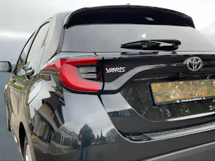 Toyota Yaris 1.5 VVT-i HSD Trend